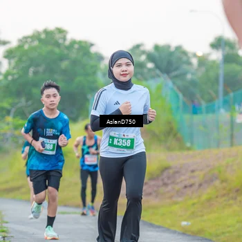Runner Photo 4900070