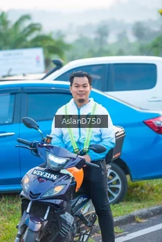 Runner Photo 4900103