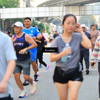 Runner Photo 4900111