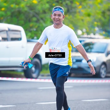 Runner Photo 4900112