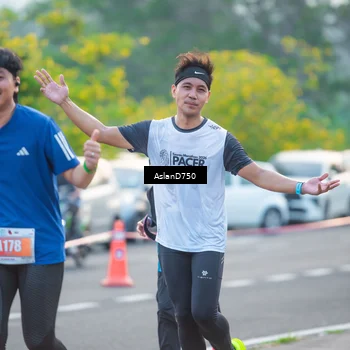 Runner Photo 4900160