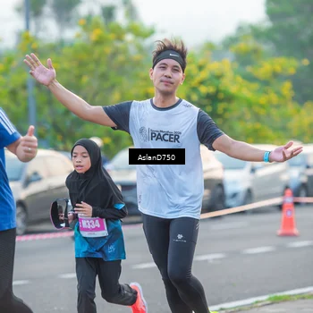Runner Photo 4900171