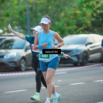 Runner Photo 4900213