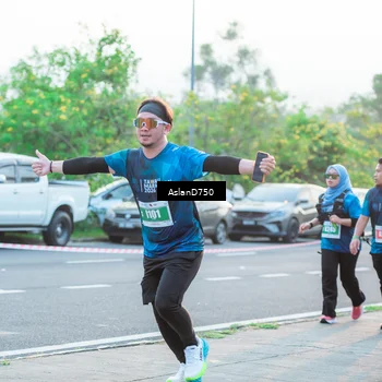 Runner Photo 4900293