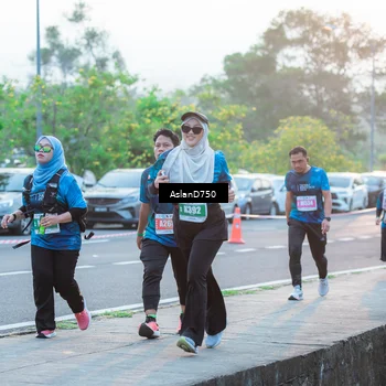 Runner Photo 4900294