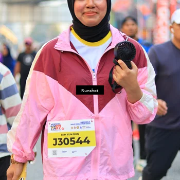Runner Photo 4900300