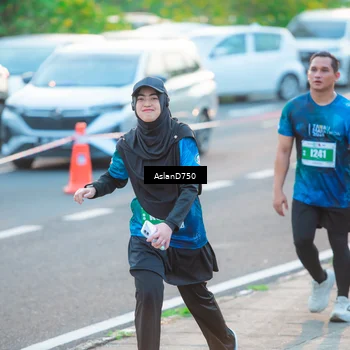 Runner Photo 4900317