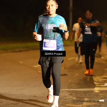 Runner Photo 4900335