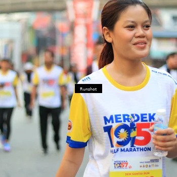 Runner Photo 4900405