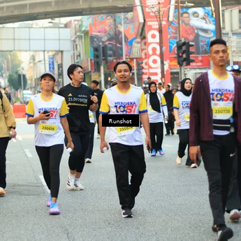 Runner Photo 4900443
