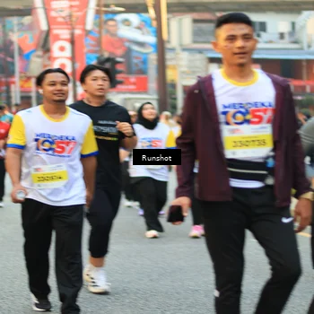 Runner Photo 4900477