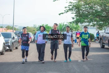 Runner Photo 4900571