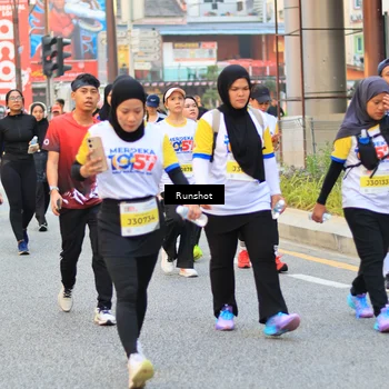 Runner Photo 4900621