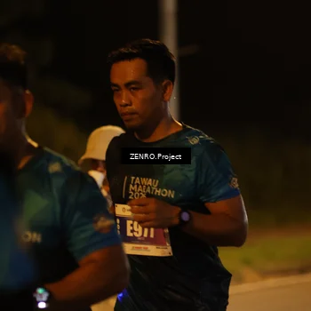 Runner Photo 4900633