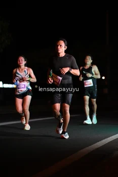 Runner Photo 4900685