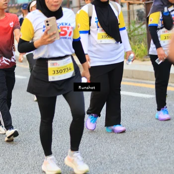 Runner Photo 4900688