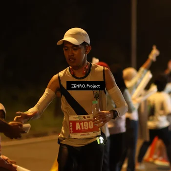 Runner Photo 4900704