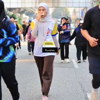 Runner Photo 4900741