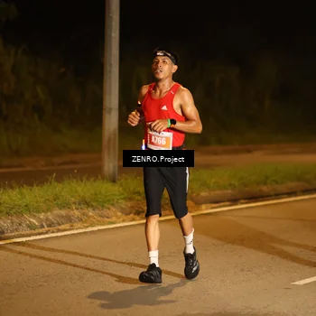 Runner Photo 4900753