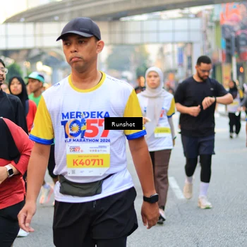 Runner Photo 4900762