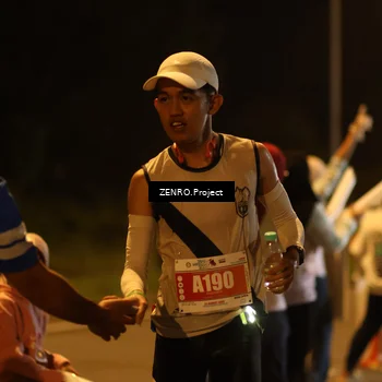 Runner Photo 4900777