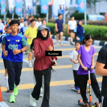 Runner Photo 4900778