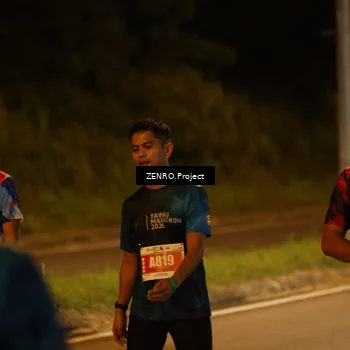Runner Photo 4901000