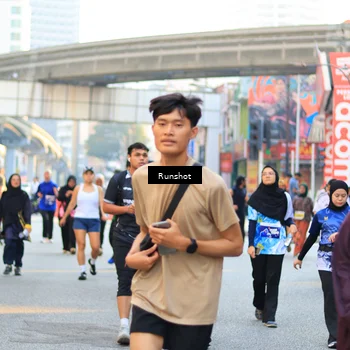 Runner Photo 4901050