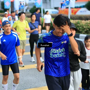 Runner Photo 4901213