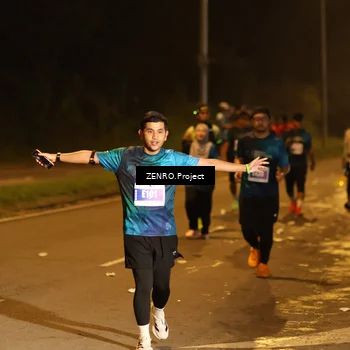 Runner Photo 4901304