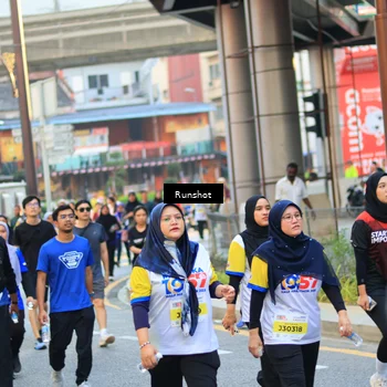 Runner Photo 4901316