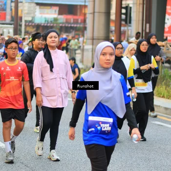 Runner Photo 4901333