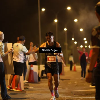 Runner Photo 4901334