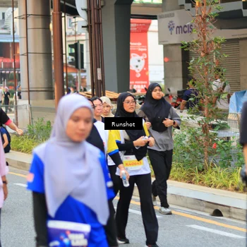 Runner Photo 4901343