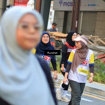 Runner Photo 4901361