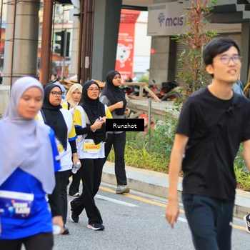 Runner Photo 4901365