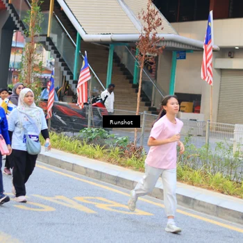 Runner Photo 4901371