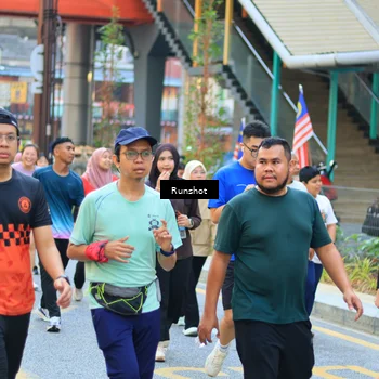 Runner Photo 4901422