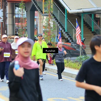 Runner Photo 4901452