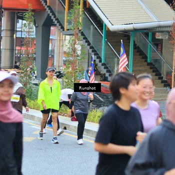 Runner Photo 4901469