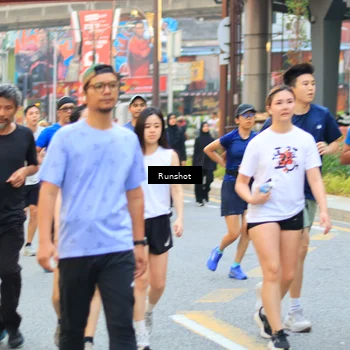 Runner Photo 4901517