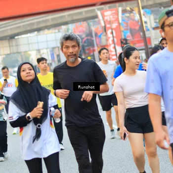 Runner Photo 4901524