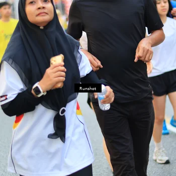 Runner Photo 4901564