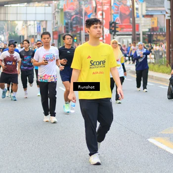 Runner Photo 4901601