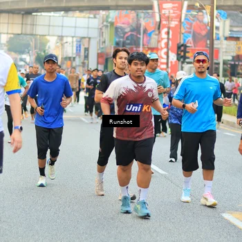 Runner Photo 4901635