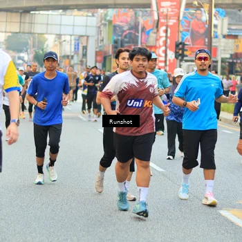 Runner Photo 4901660