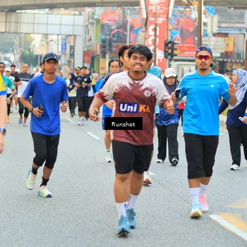 Runner Photo 4901679