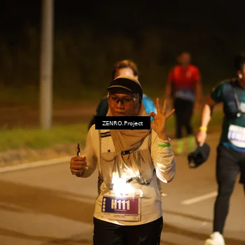 Runner Photo 4901716