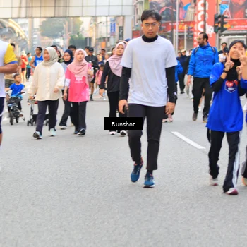 Runner Photo 4901763