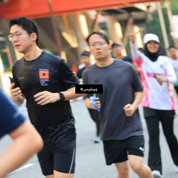 Runner Photo 4901938
